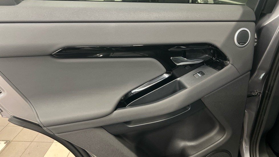 Used Land Rover Range Rover Evoque 2024 for sale - 75472840: Photo 45