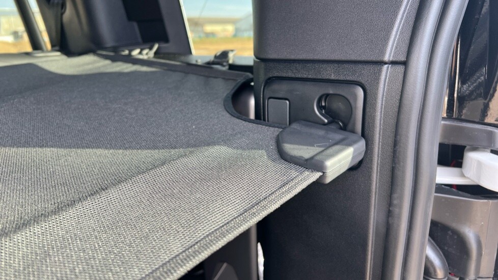 Used Land Rover Defender 2025 for sale - 76390063: Photo 37