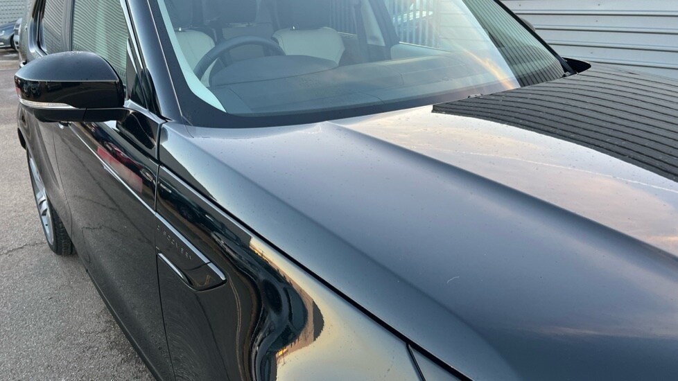 Used Land Rover Discovery 2025 for sale - 77018301: Photo 23