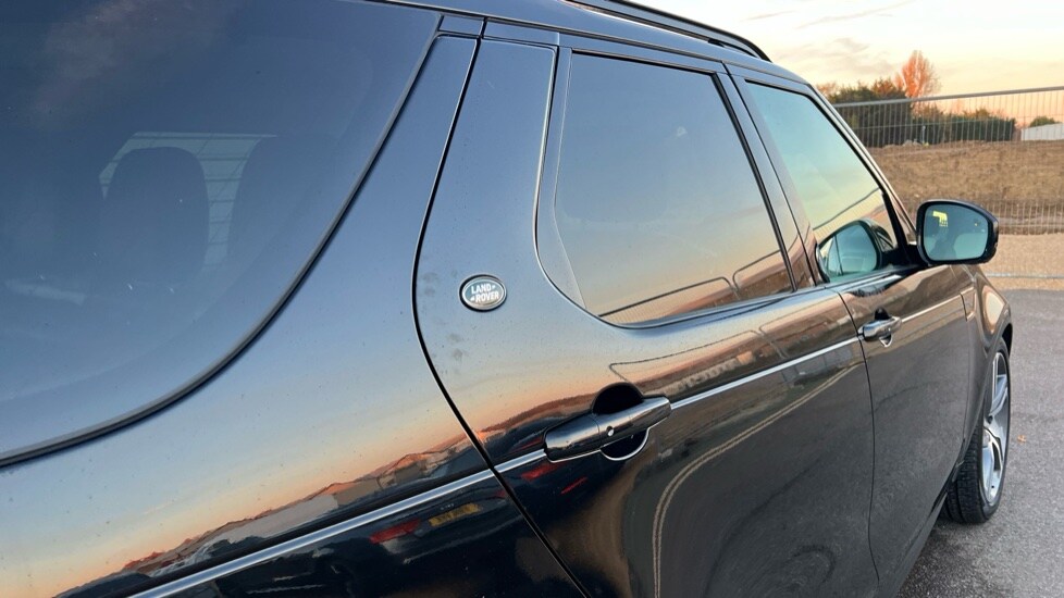 Used Land Rover Discovery 2025 for sale - 77018301: Photo 39