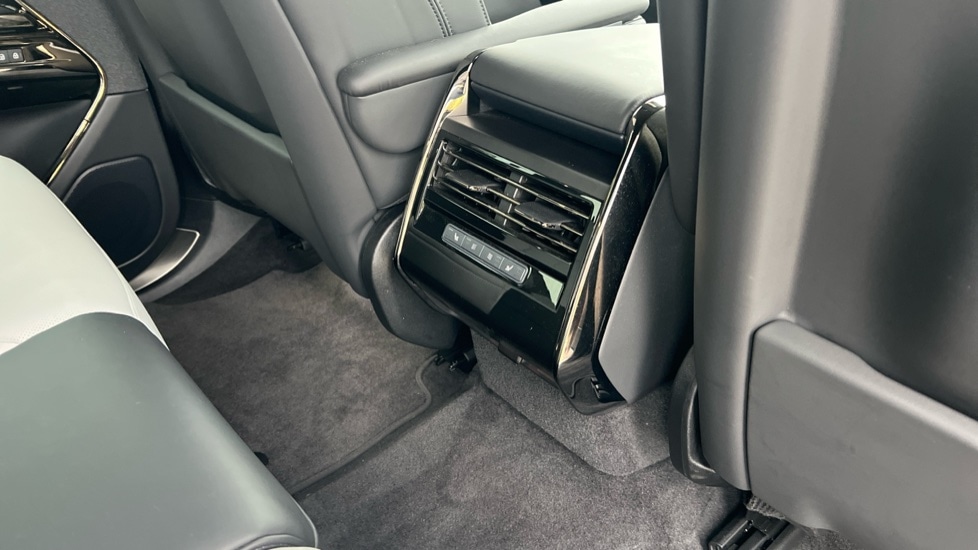 Used Land Rover Range Rover Sport 2024 for sale - 76092068: Photo 18