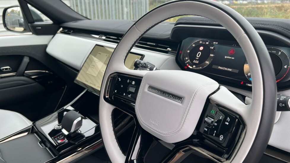 Used Land Rover Range Rover Sport 2024 for sale - 76092068: Photo 43