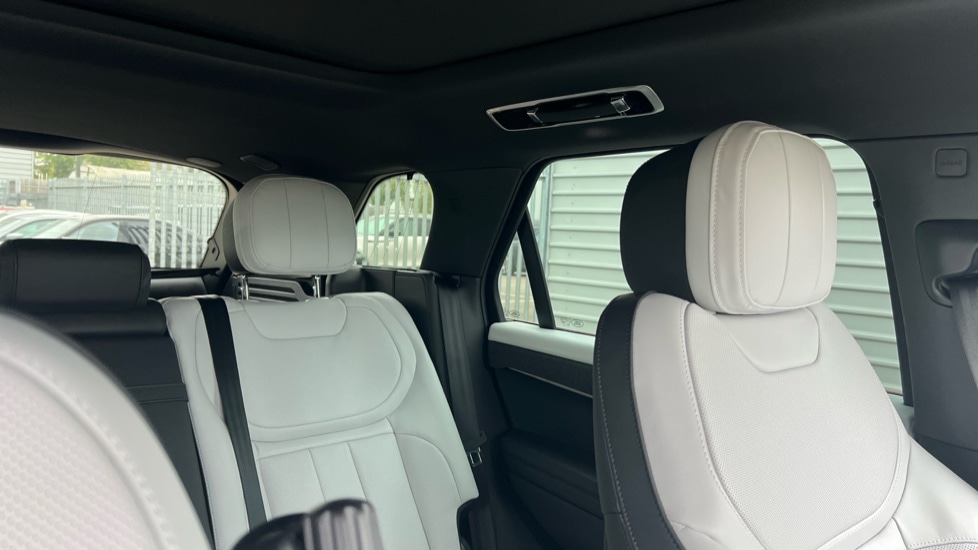Used Land Rover Range Rover Sport 2024 for sale - 76092068: Photo 45