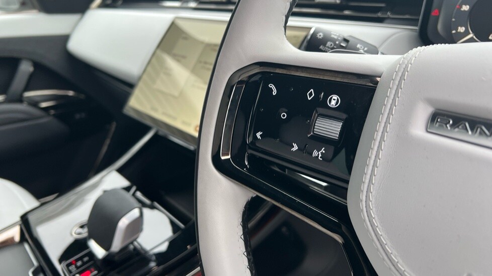 Used Land Rover Range Rover Sport 2024 for sale - 76092068: Photo 48