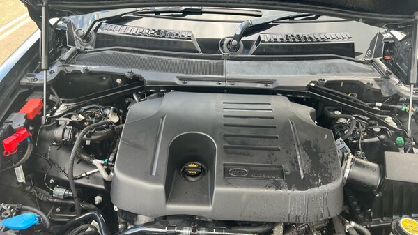 Used Land Rover Defender 2022 for sale - 75472705: Photo 30