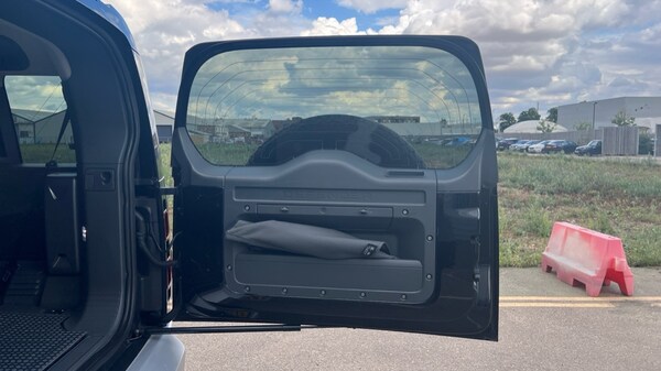 Used Land Rover Defender 2022 for sale - 75472705: Photo 36