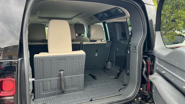 Used Land Rover Defender 2022 for sale - 75472705: Photo 47