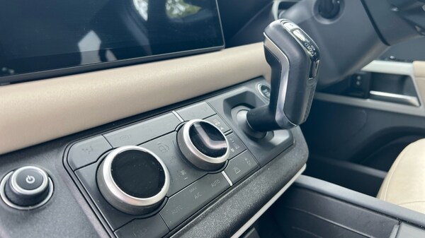 Used Land Rover Defender 2022 for sale - 75472705: Photo 49