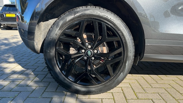 Used Land Rover Range Rover Evoque 2022 for sale - 76216983: Photo 32