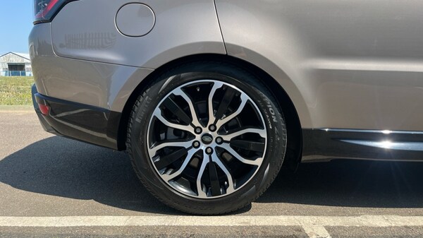 Used Land Rover Range Rover Sport 2021 for sale - 75710200: Photo 32