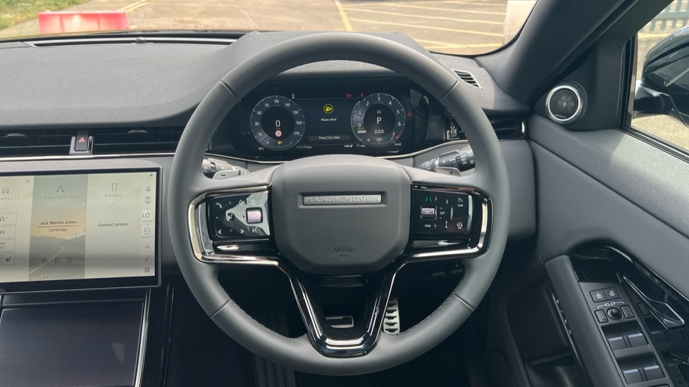 Used Land Rover Range Rover Evoque 2025 for sale - 76881946: Photo 15