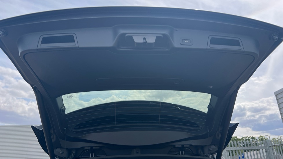 Used Land Rover Range Rover Evoque 2025 for sale - 76881946: Photo 36