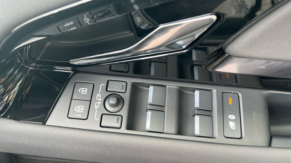 Used Land Rover Range Rover Evoque 2025 for sale - 76881946: Photo 44