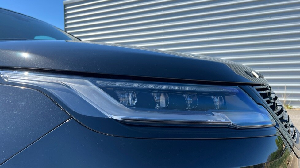 Used Land Rover Range Rover Velar 2025 for sale - 75534137: Photo 17