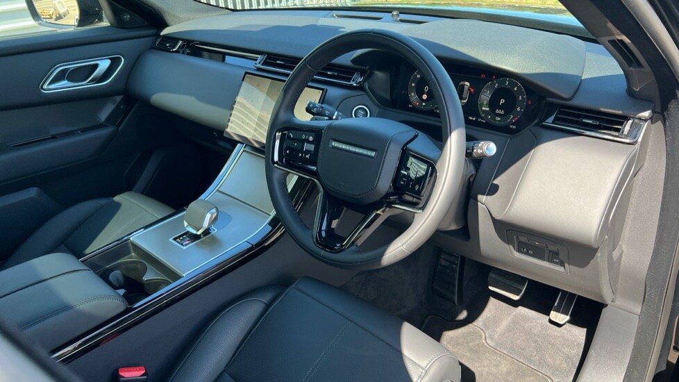 Used Land Rover Range Rover Velar 2025 for sale - 75534137: Photo 28