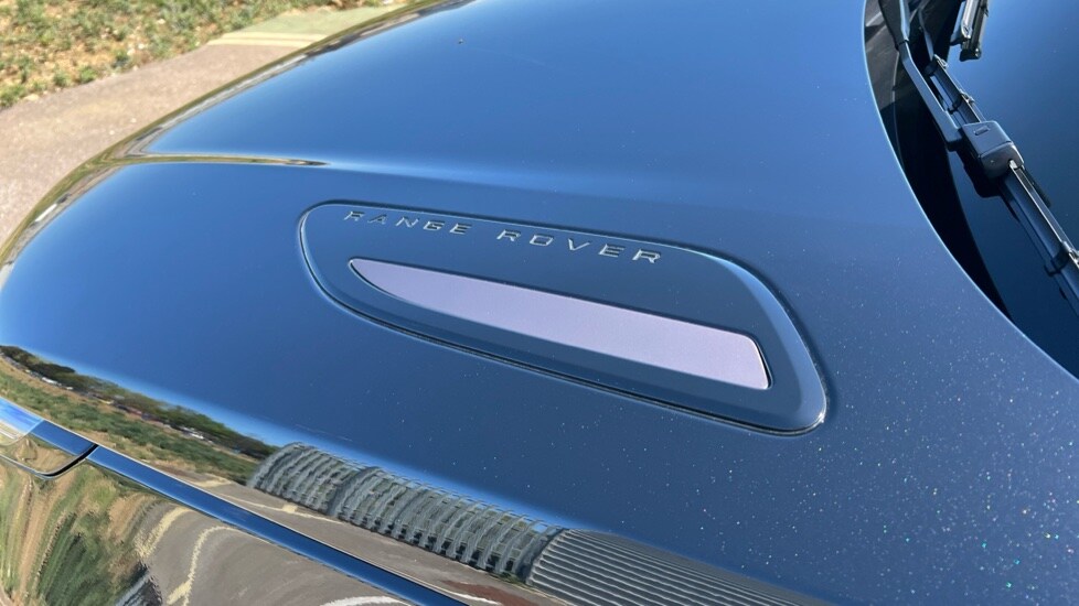 Used Land Rover Range Rover Velar 2025 for sale - 75534137: Photo 34