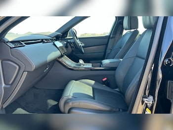Used Land Rover Range Rover Velar 2025 for sale - 75534137: Photo 3