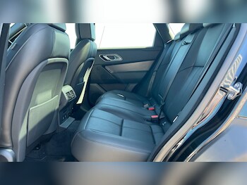 Used Land Rover Range Rover Velar 2025 for sale - 75534137: Photo 4
