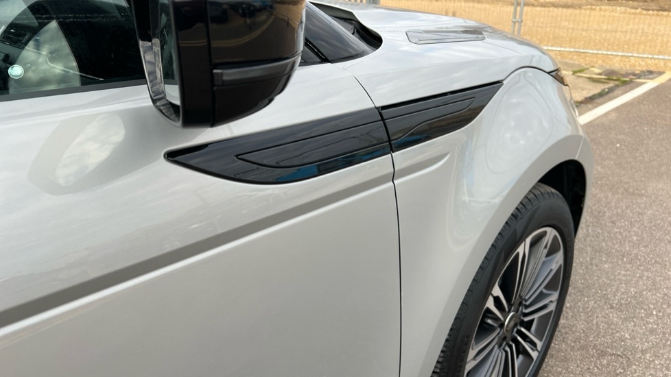 Used Land Rover Range Rover Evoque 2023 for sale - 76589902: Photo 20