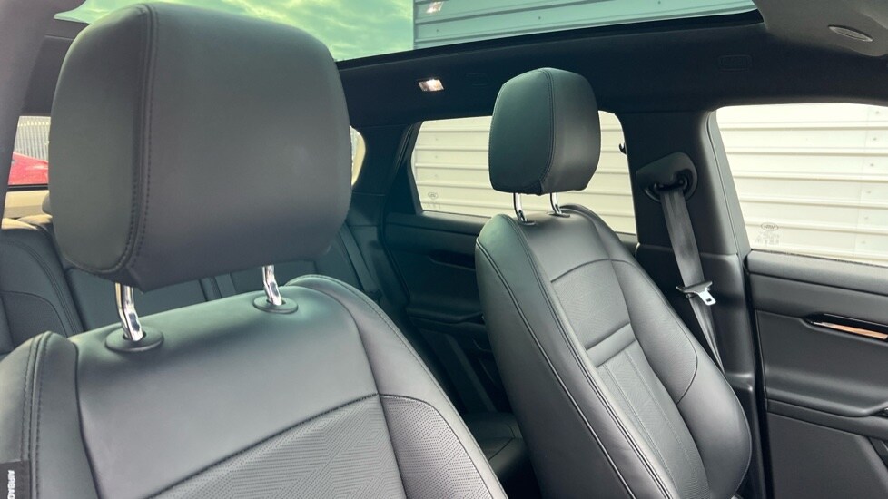 Used Land Rover Range Rover Evoque 2023 for sale - 76589902: Photo 38