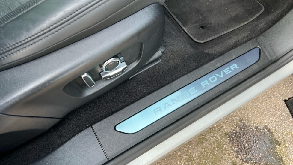 Used Land Rover Range Rover Evoque 2023 for sale - 76589902: Photo 43