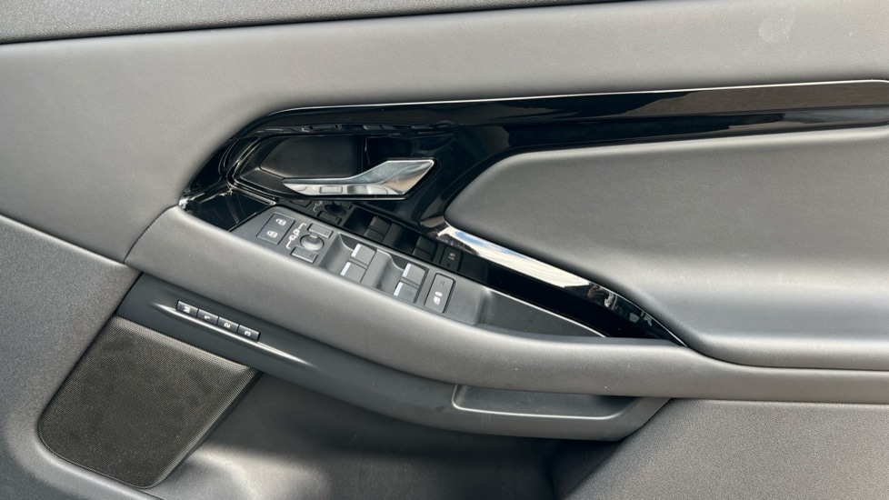 Used Land Rover Range Rover Evoque 2023 for sale - 76589902: Photo 44