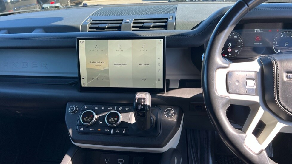 Used Land Rover Defender 2021 for sale - 76507699: Photo 12