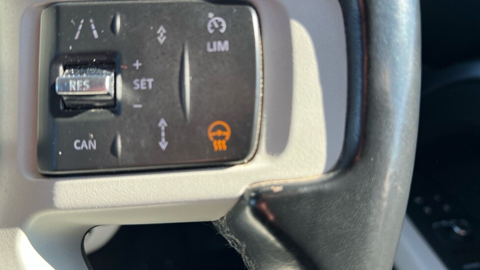 Used Land Rover Defender 2021 for sale - 76507699: Photo 49