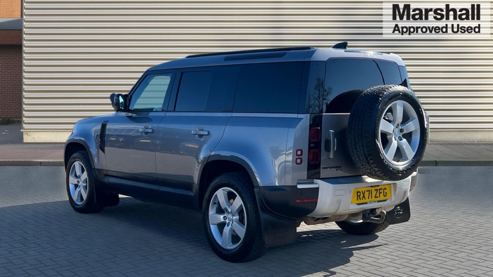 Used Land Rover Defender 2021 for sale - 76507699: Photo 5