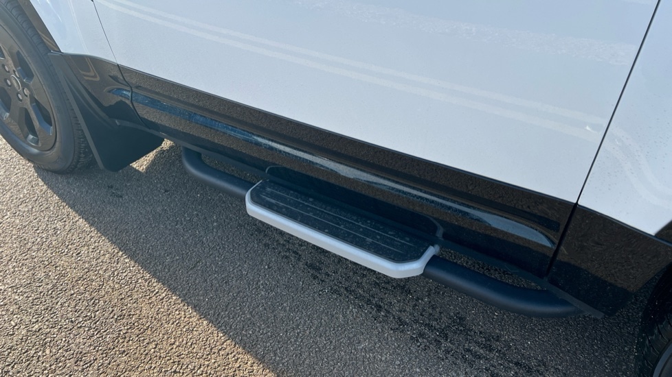 Used Land Rover Defender 2023 for sale - 76533959: Photo 39