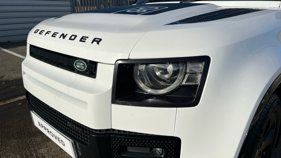 Used Land Rover Defender 2023 for sale - 76533959: Photo 42