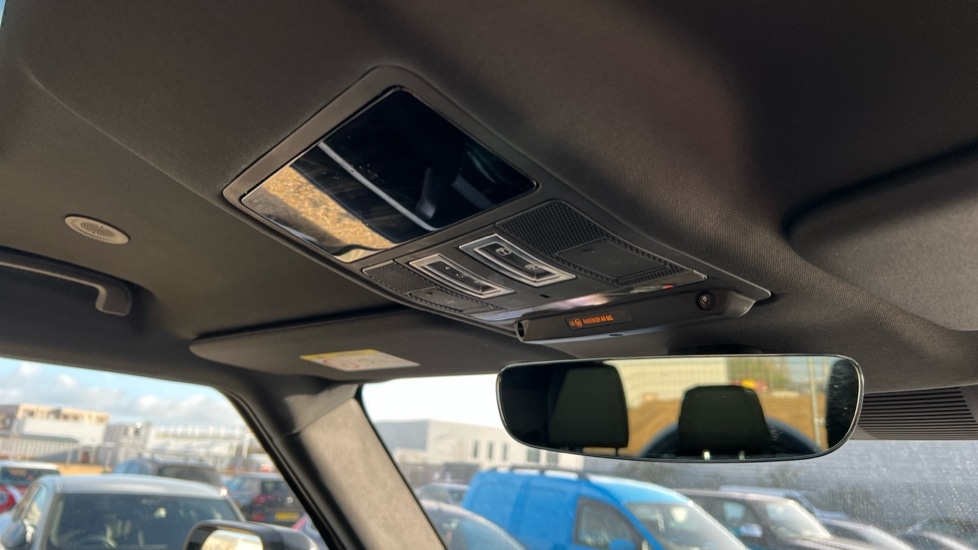 Used Land Rover Defender 2023 for sale - 76533959: Photo 51