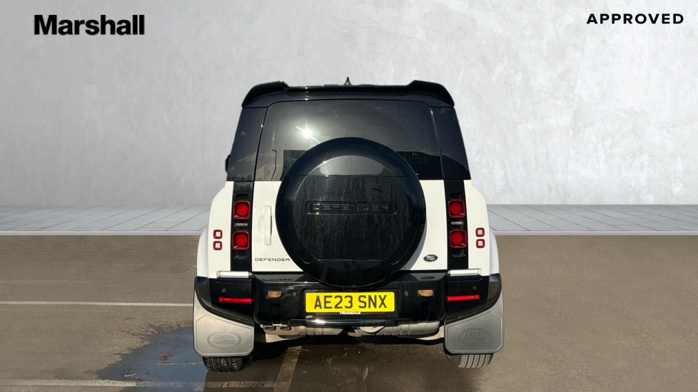 Used Land Rover Defender 2023 for sale - 76533959: Photo 6
