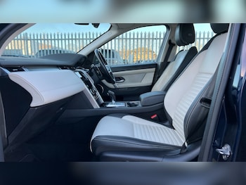 Used Land Rover Discovery Sport 2021 for sale - 76971406: Photo