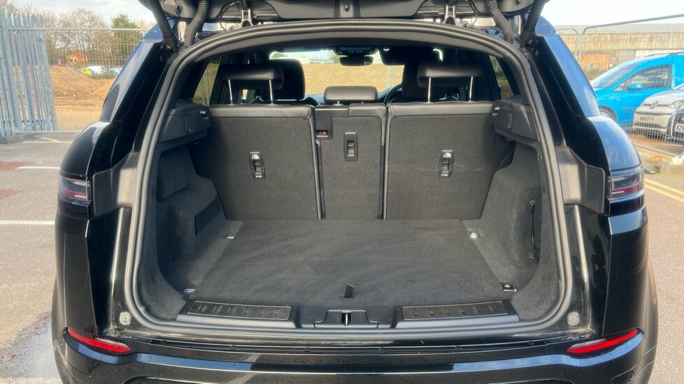 Used Land Rover Range Rover Evoque 2025 for sale - 76552419: Photo 10