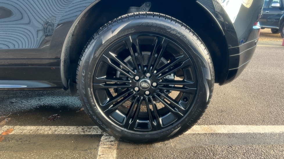 Used Land Rover Range Rover Evoque 2025 for sale - 76552419: Photo 32