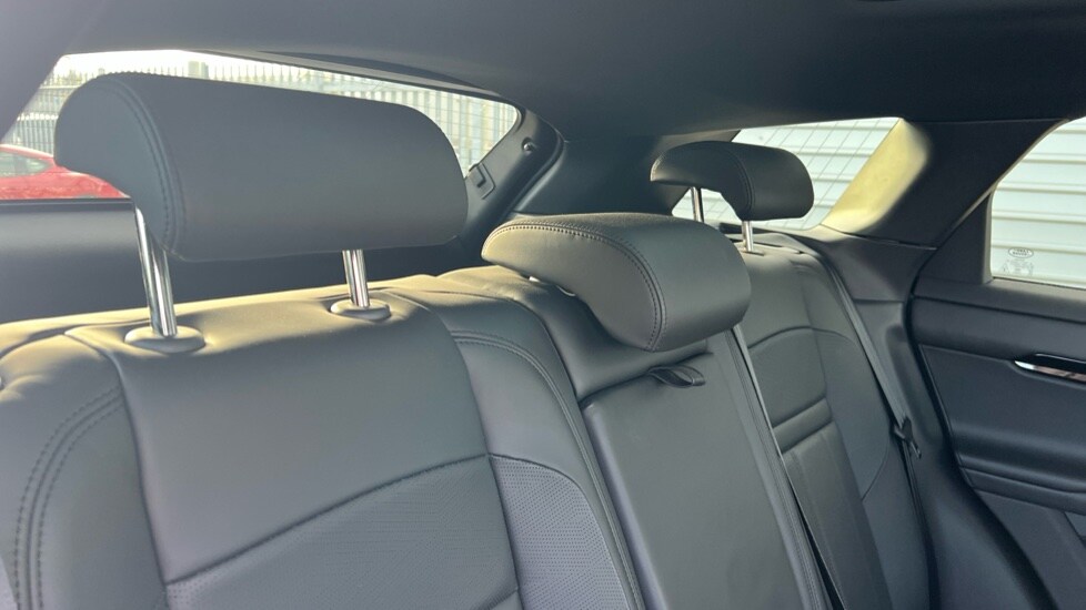 Used Land Rover Range Rover Evoque 2025 for sale - 76552419: Photo 42