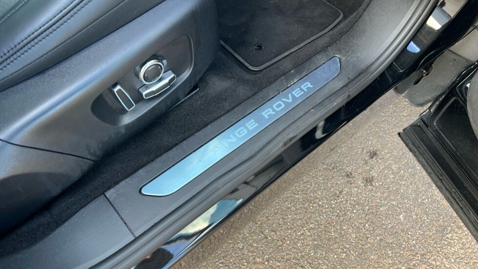 Used Land Rover Range Rover Evoque 2025 for sale - 76552419: Photo 48