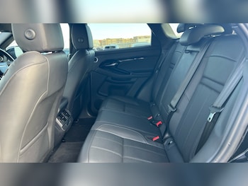 Used Land Rover Range Rover Evoque 2025 for sale - 76552419: Photo