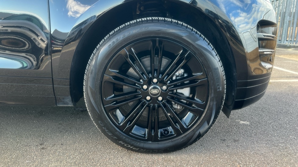 Used Land Rover Range Rover Evoque 2025 for sale - 76552419: Photo 8