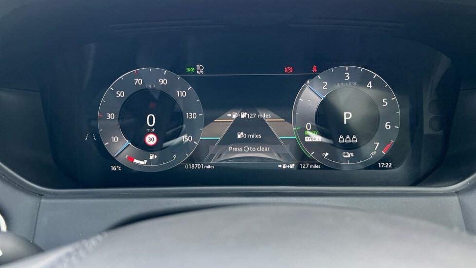 Used Land Rover Range Rover Velar 2024 for sale - 76234076: Photo 16