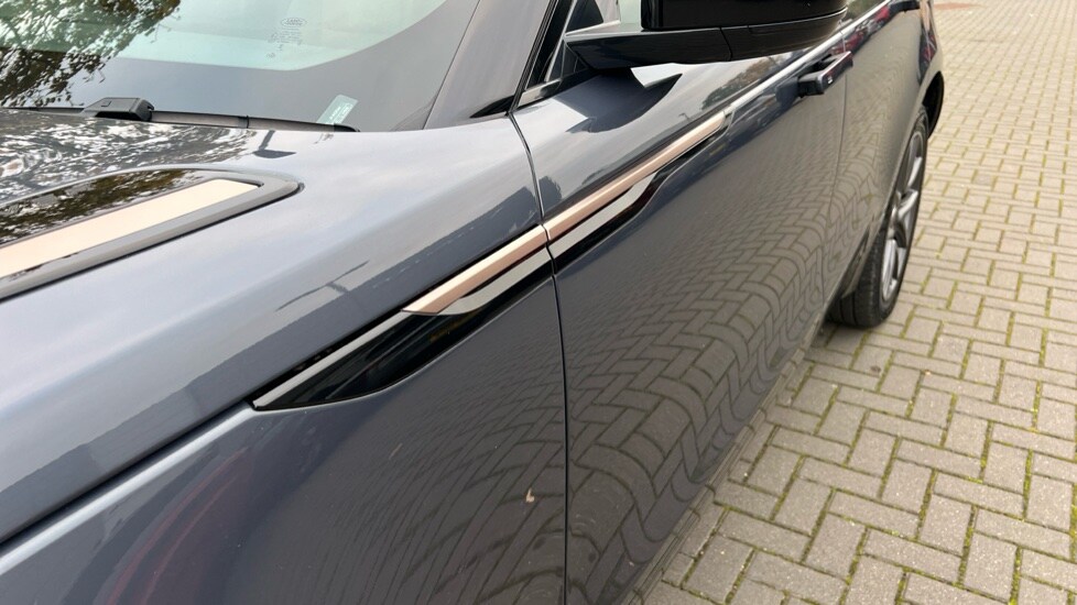 Used Land Rover Range Rover Velar 2024 for sale - 76234076: Photo 24