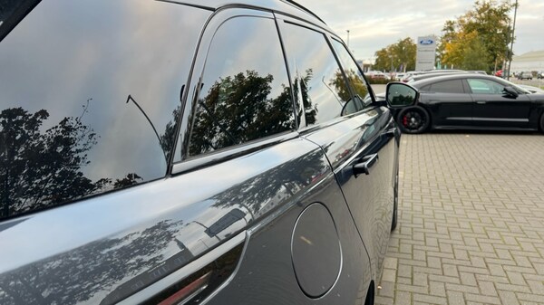 Used Land Rover Range Rover Velar 2024 for sale - 76234076: Photo 39