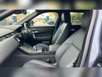 Used Land Rover Range Rover Velar 2024 for sale - 76234076: Photo 3