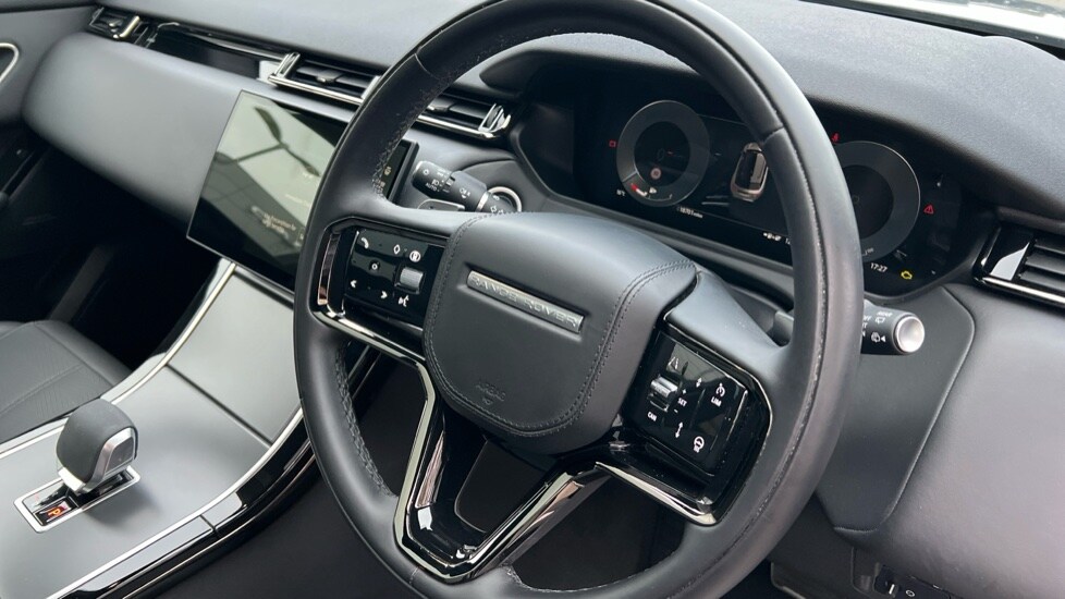 Used Land Rover Range Rover Velar 2024 for sale - 76234076: Photo 44