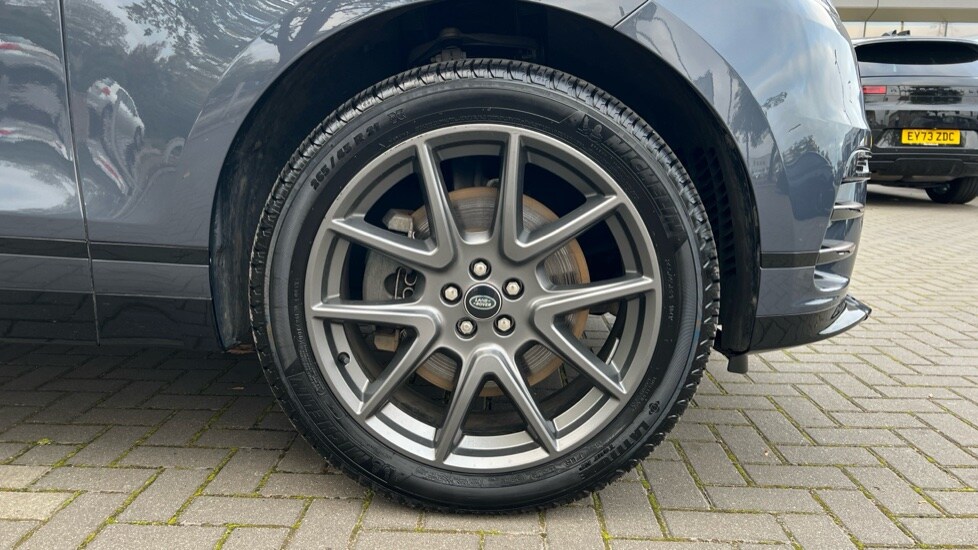 Used Land Rover Range Rover Velar 2024 for sale - 76234076: Photo 8