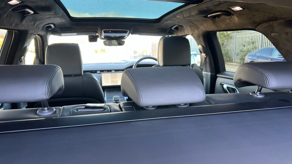 Used Land Rover Range Rover Velar 2025 for sale - 76954433: Photo 38