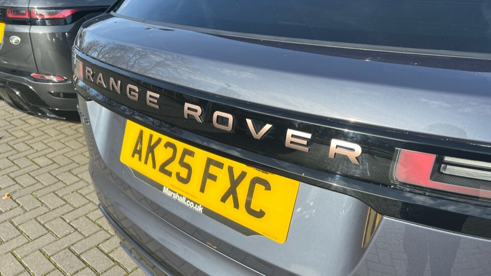 Used Land Rover Range Rover Velar 2025 for sale - 76954433: Photo 48