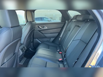 Used Land Rover Range Rover Velar 2025 for sale - 76954433: Photo