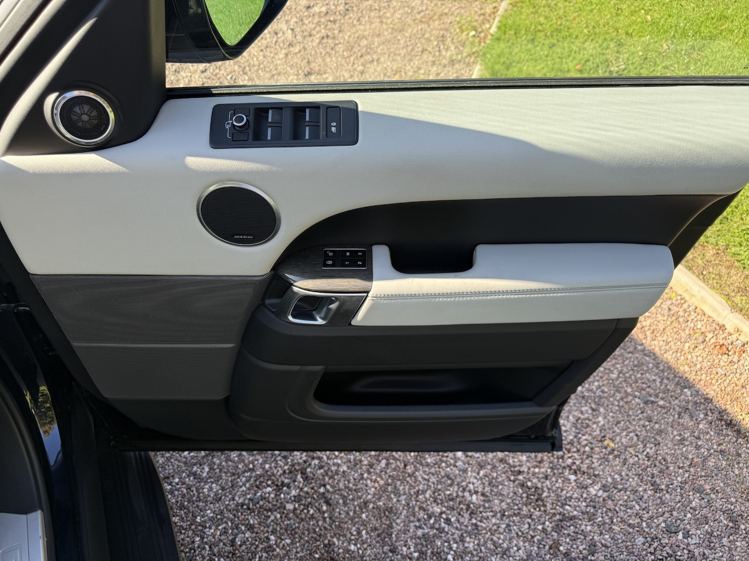 Used Land Rover Range Rover Sport 2015 for sale - 76332073: Photo 10